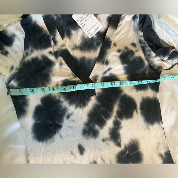 Burgundy Apparel - Tie Dye V-Neck Short Sleeve Maxi Dress - Picture 5 of 7